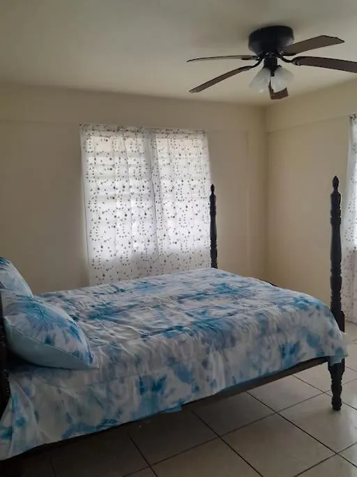 Los Pepinos Airbnb San Sebastian 0*,  Puerto Rico